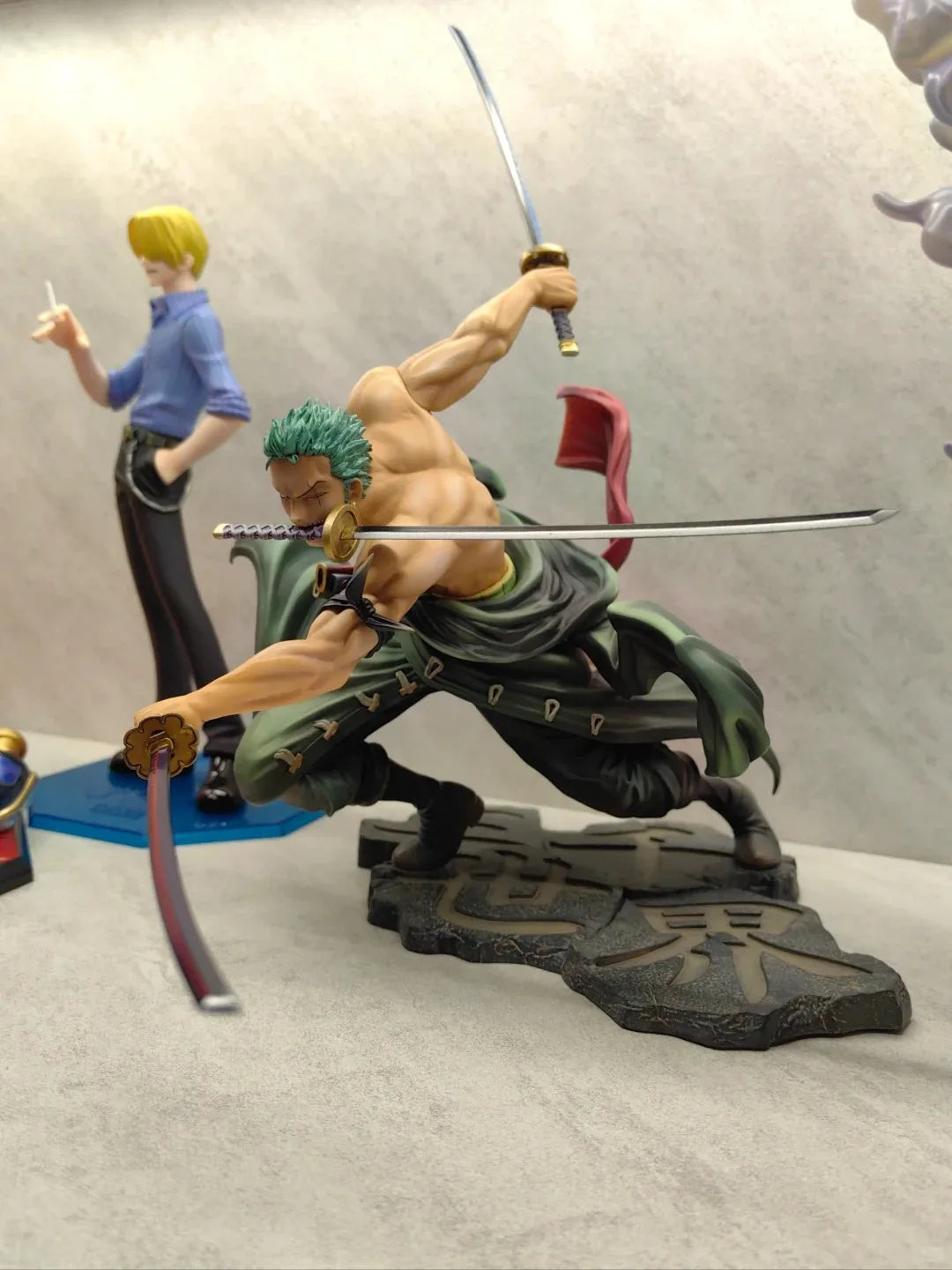 Anime Swordsman 10cm Action Figure